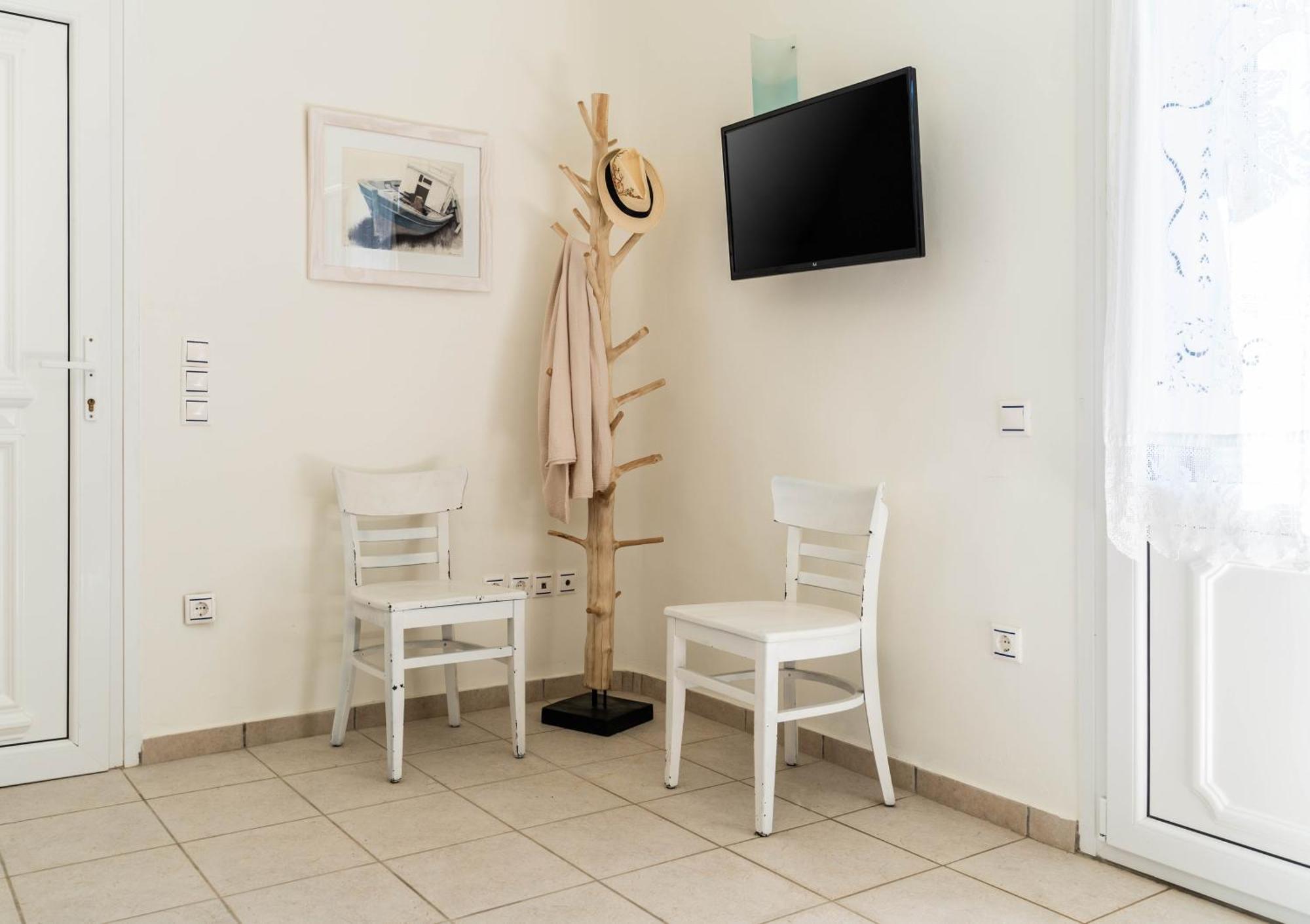 Makani Suites Ano Mera Exteriör bild