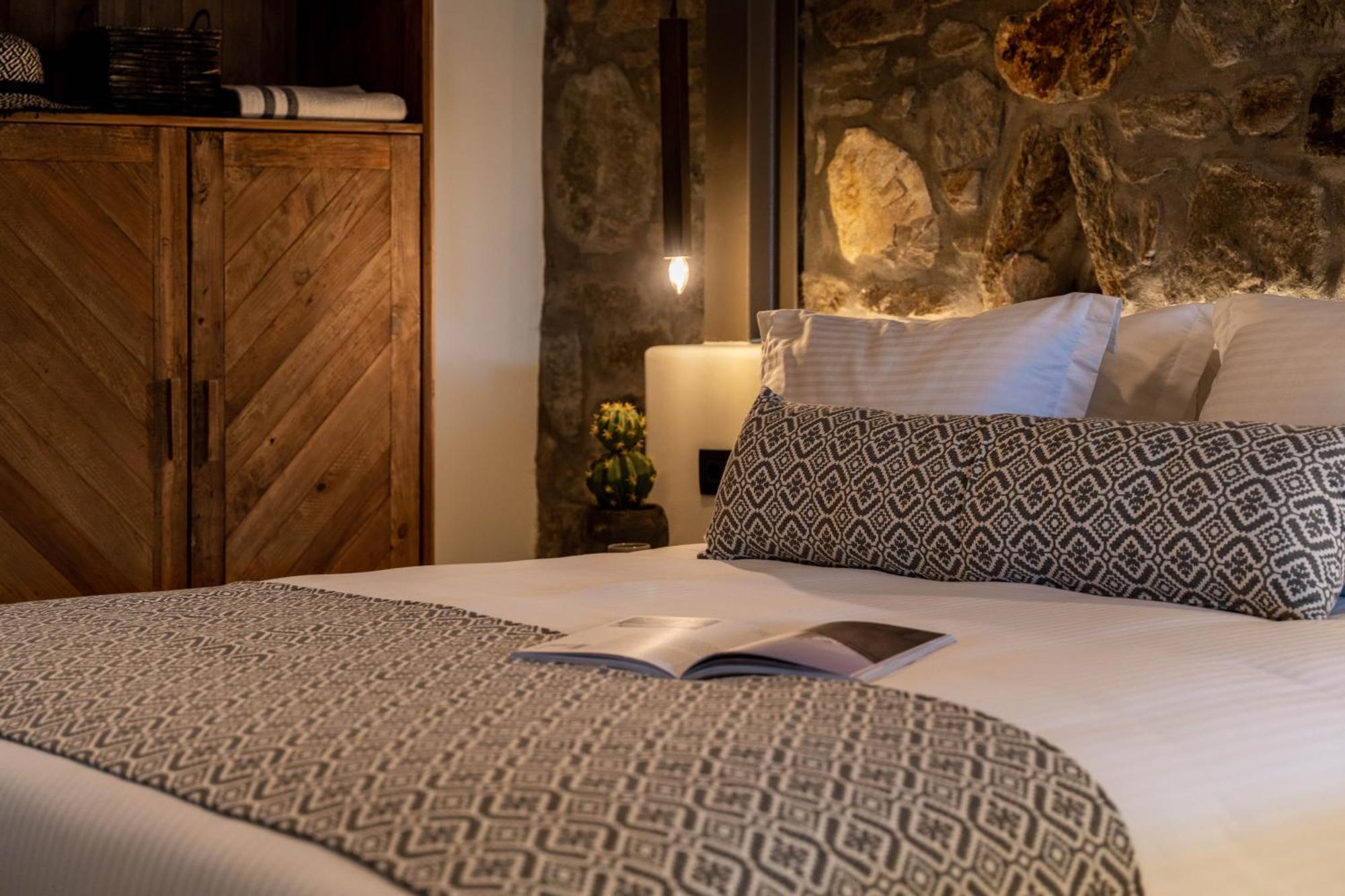 Makani Suites Ano Mera Exteriör bild