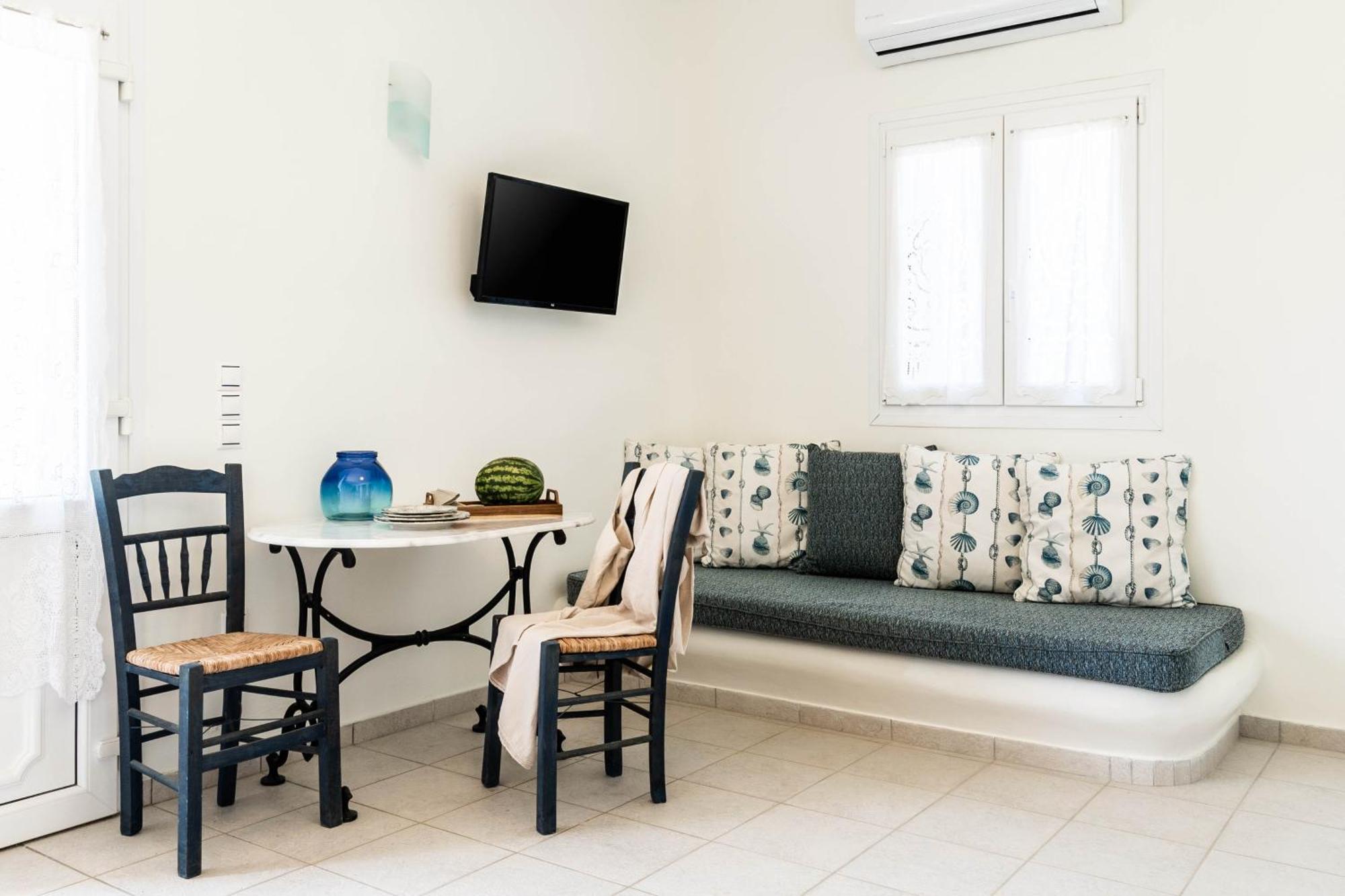 Makani Suites Ano Mera Exteriör bild