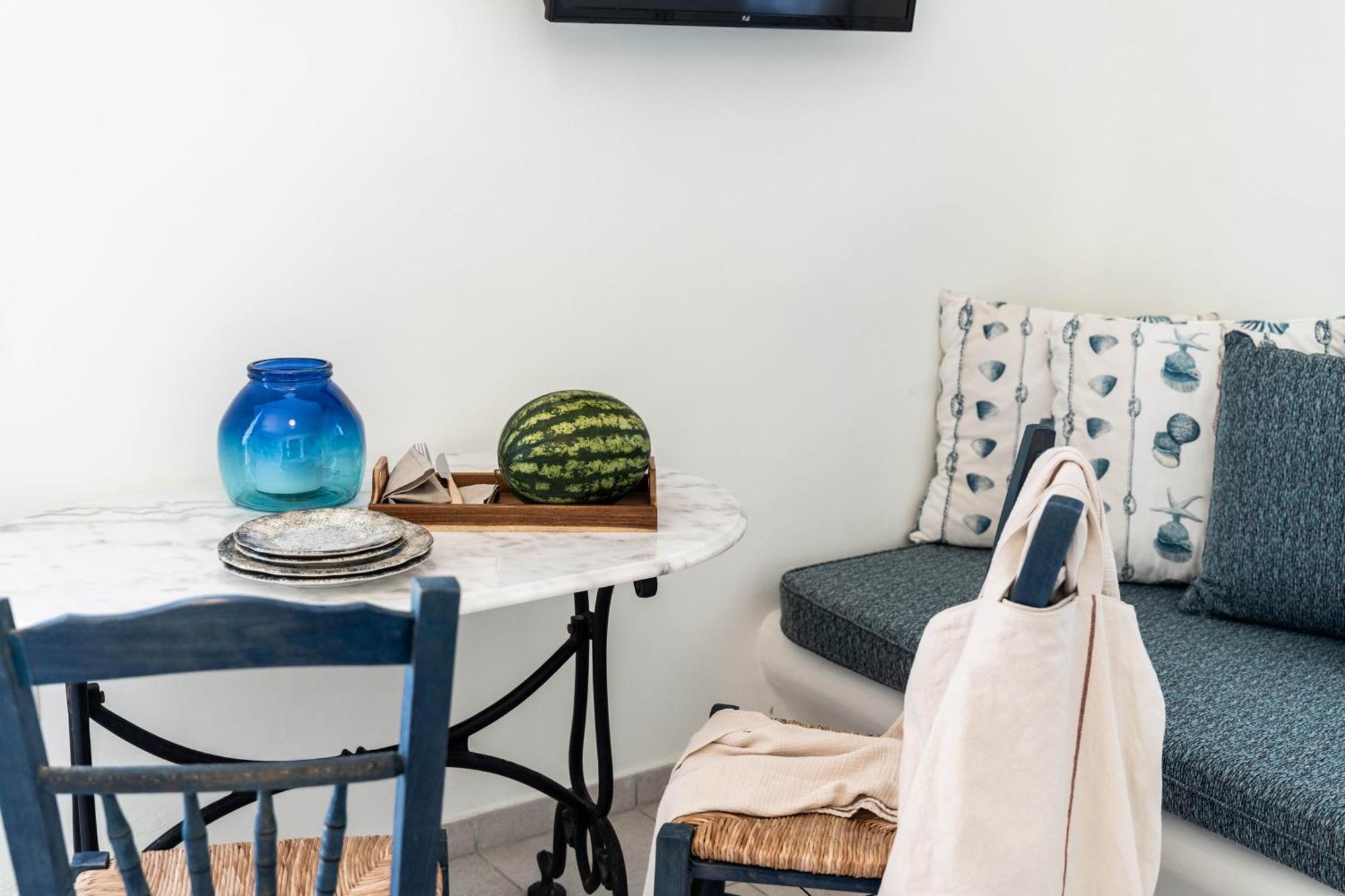 Makani Suites Ano Mera Exteriör bild